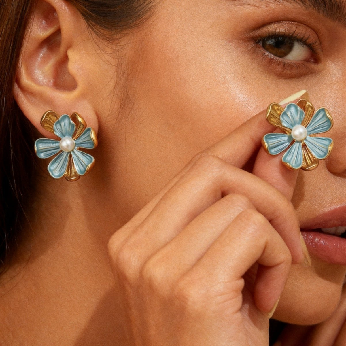 Flower Pearl Light Luxury Versatile Earrings